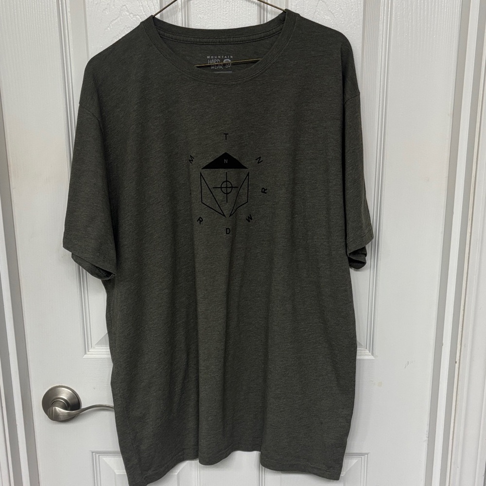 Mountain Hard Wear Charcoal Graphic Tee size XL